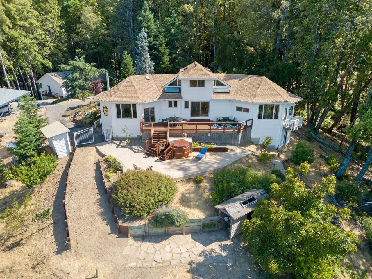 335 Wild Iris Ln - Photo 1