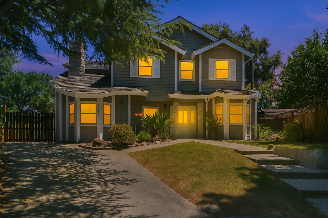 22081 Hibiscus Ct - Photo 1