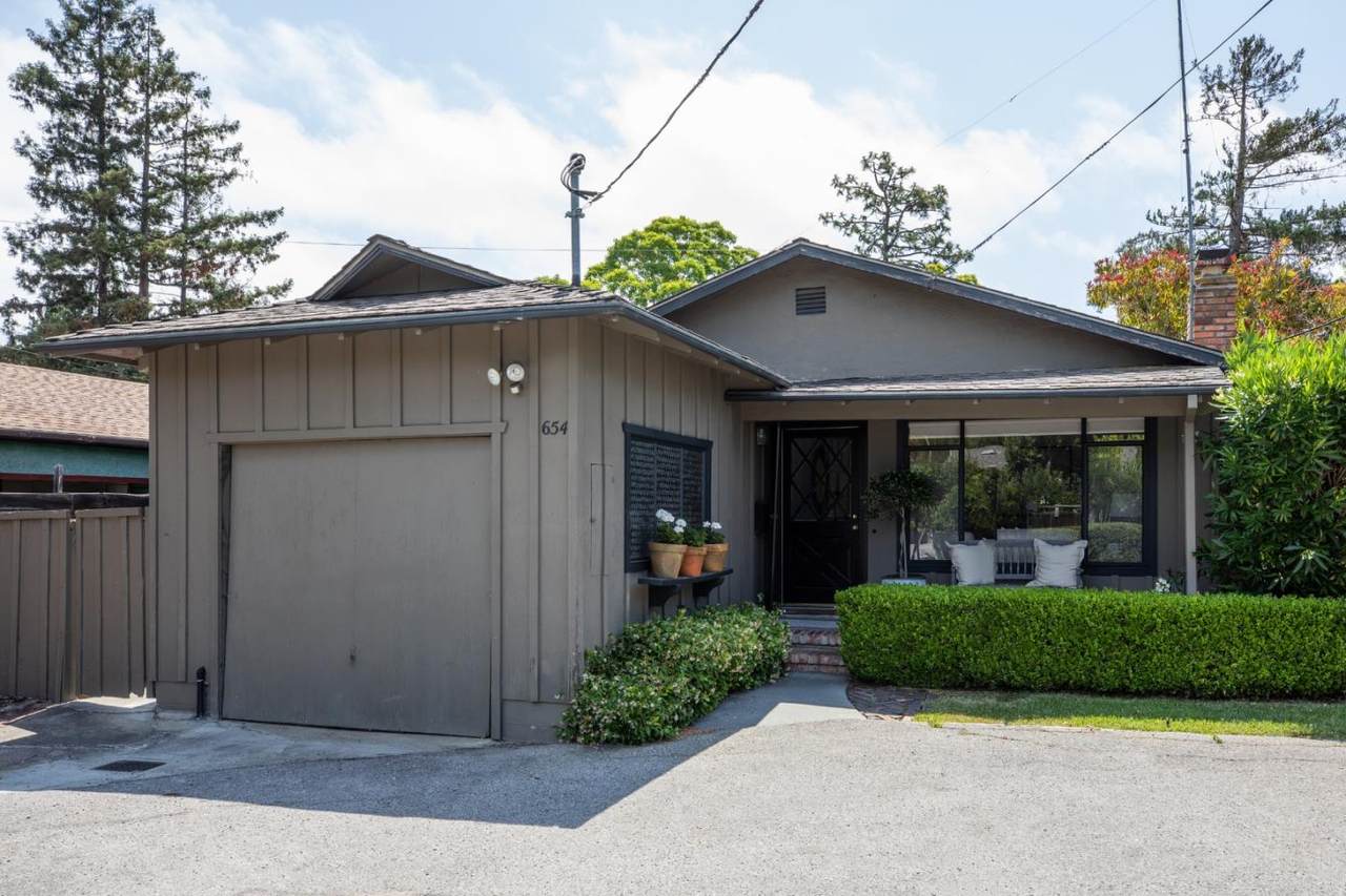 654 Loma Verde Ave - Photo 1