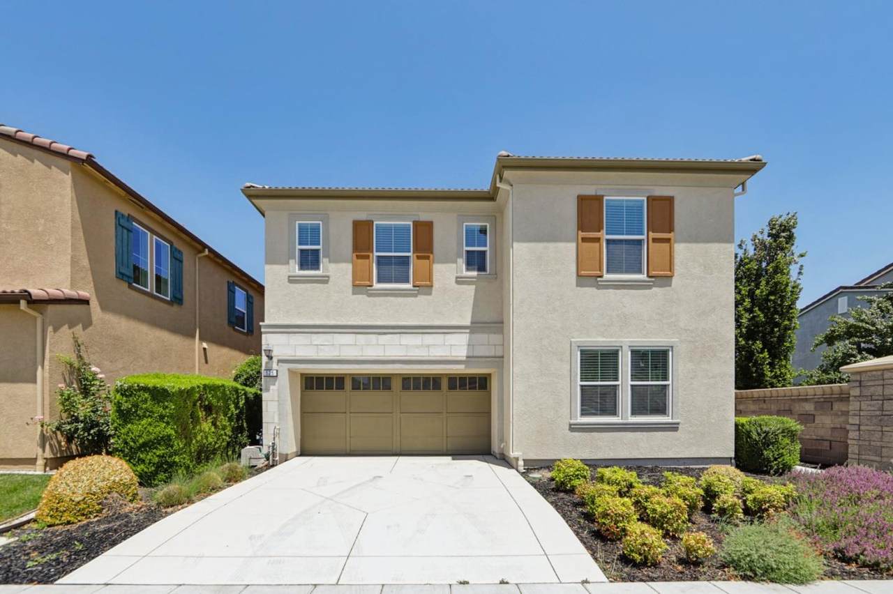 525 Marcello Ave - Photo 1
