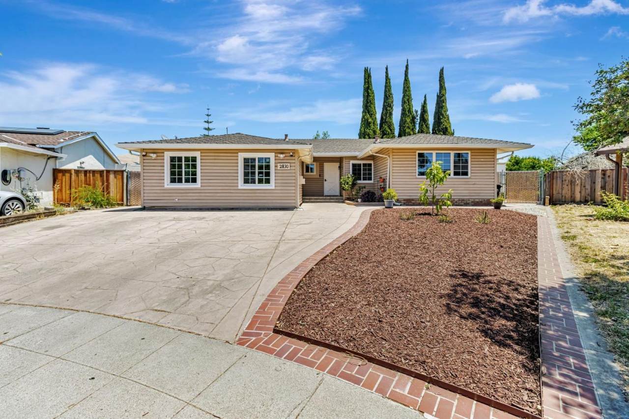 2830 Gavilan Ct - Photo 1