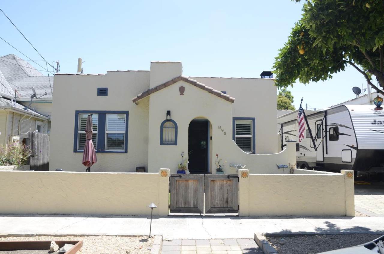895 Monterey St - Photo 1
