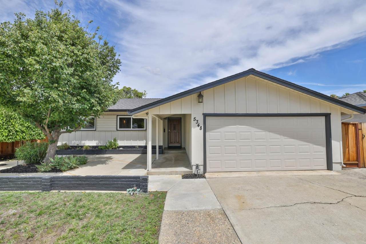5348 Rimwood Dr - Photo 1
