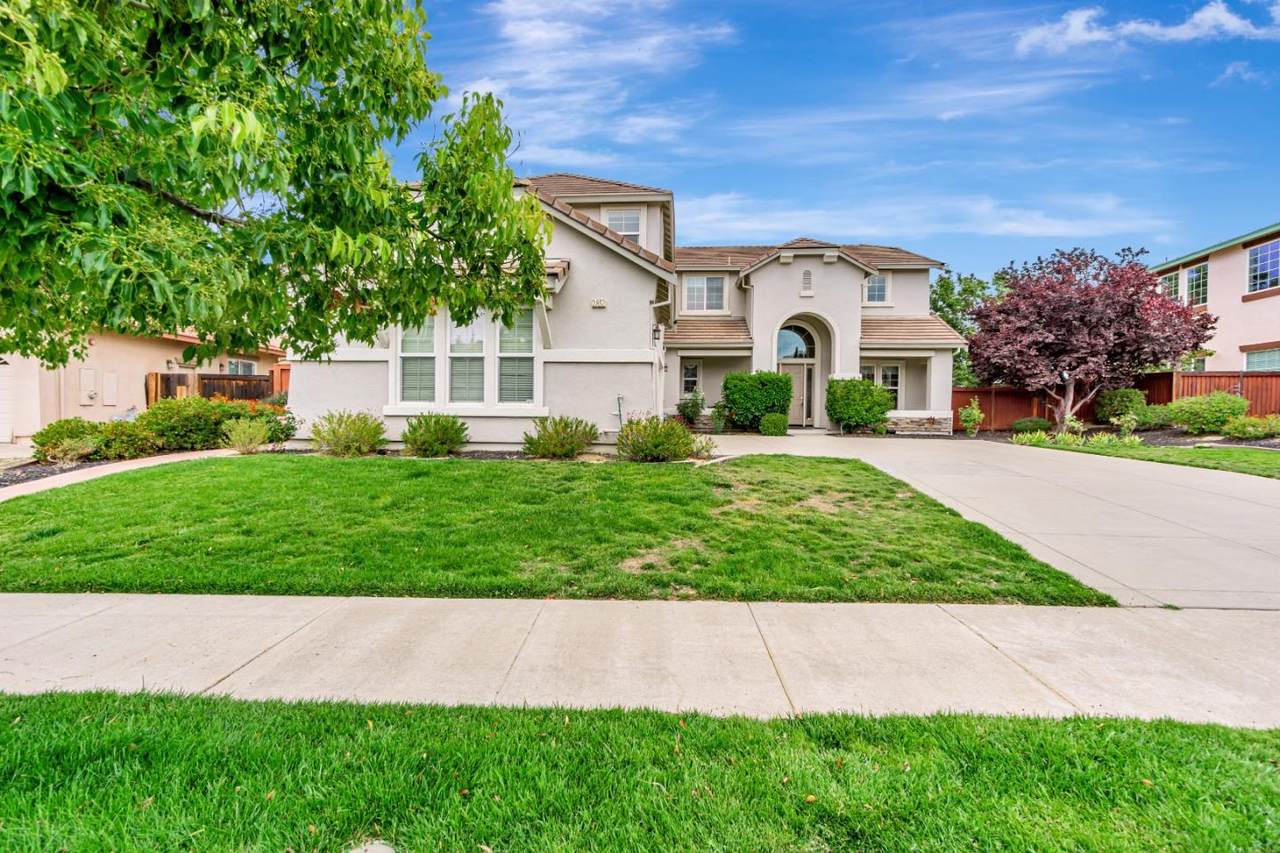 2852 Spanish Bay Dr - Photo 1