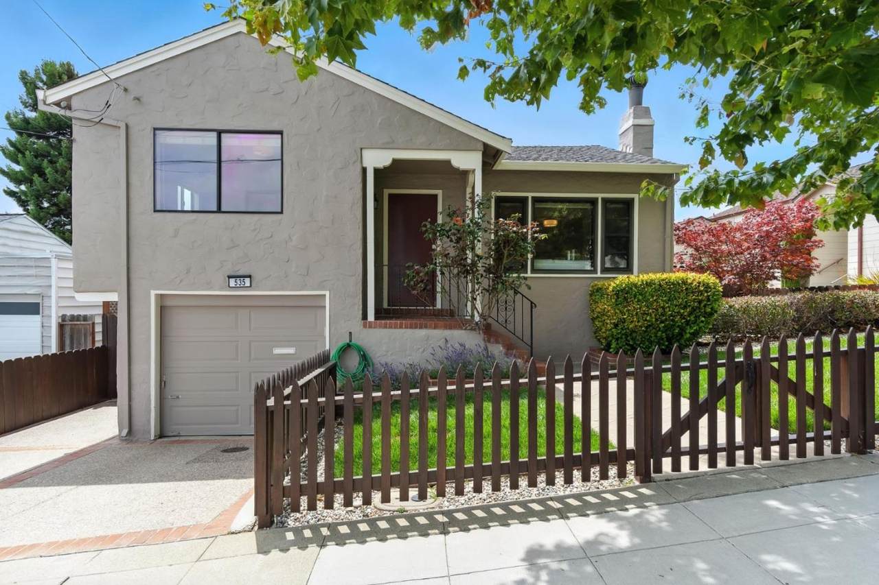 535 Acacia Ave - Photo 1
