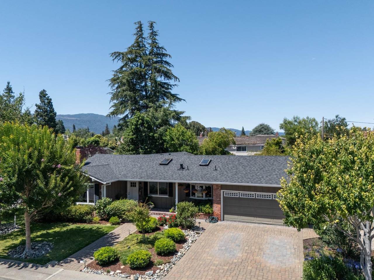 2726 Saint Giles Ln - Photo 1