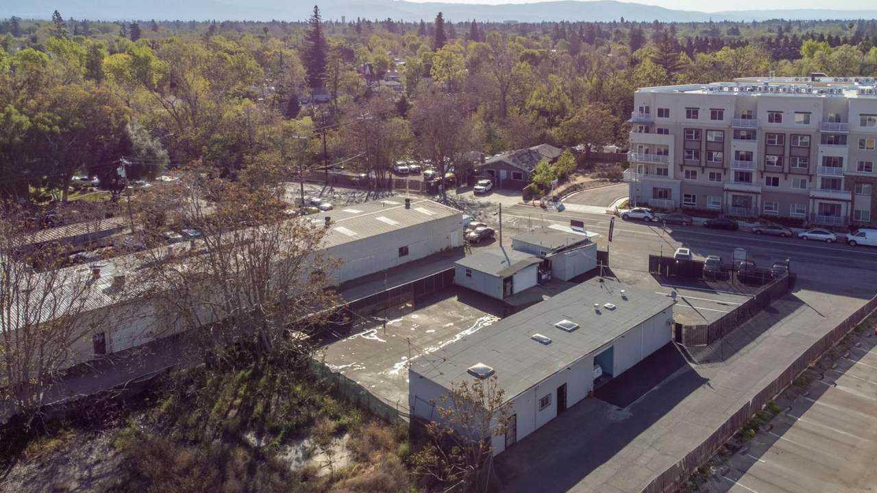 1856 Almaden Rd - Photo 1