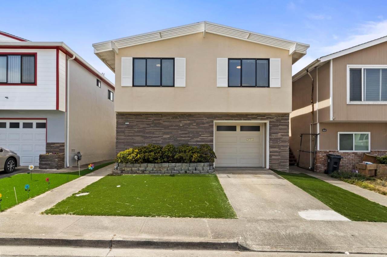 263 San Fernando Way - Photo 1