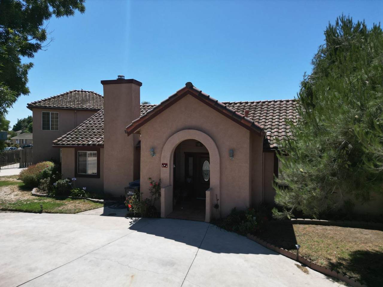 605 Mildred Ave - Photo 1