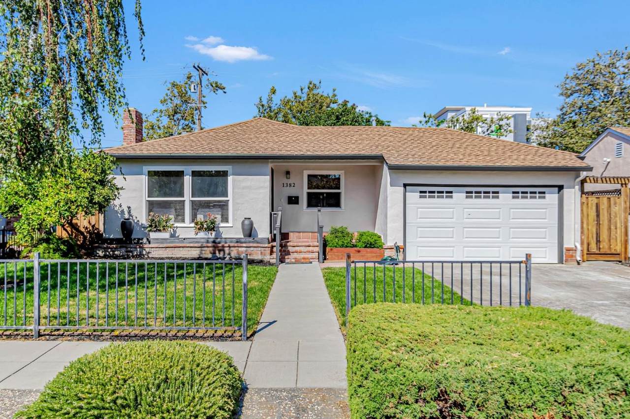 1382 Keoncrest Ave - Photo 1