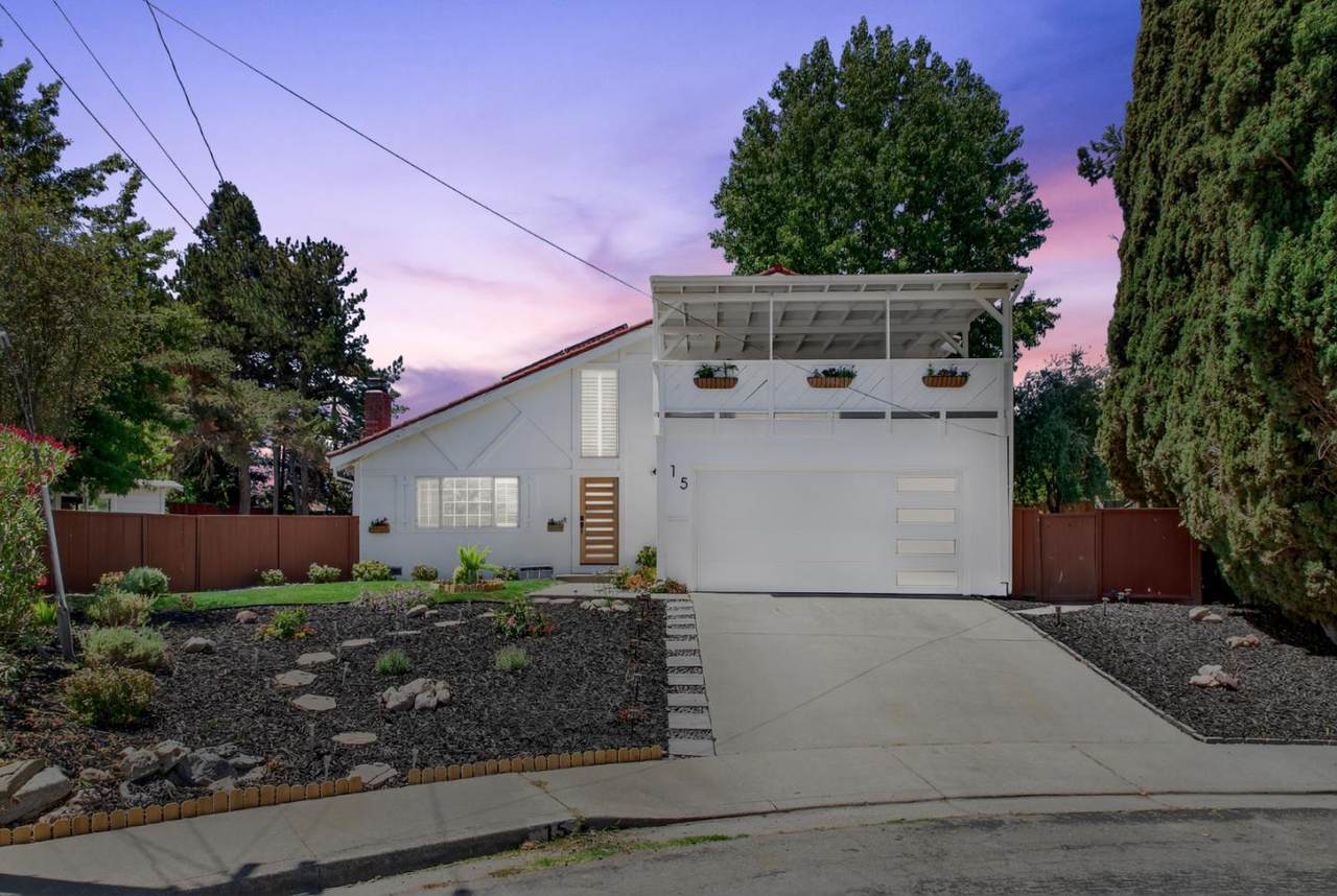 15 Norse Ct - Photo 1