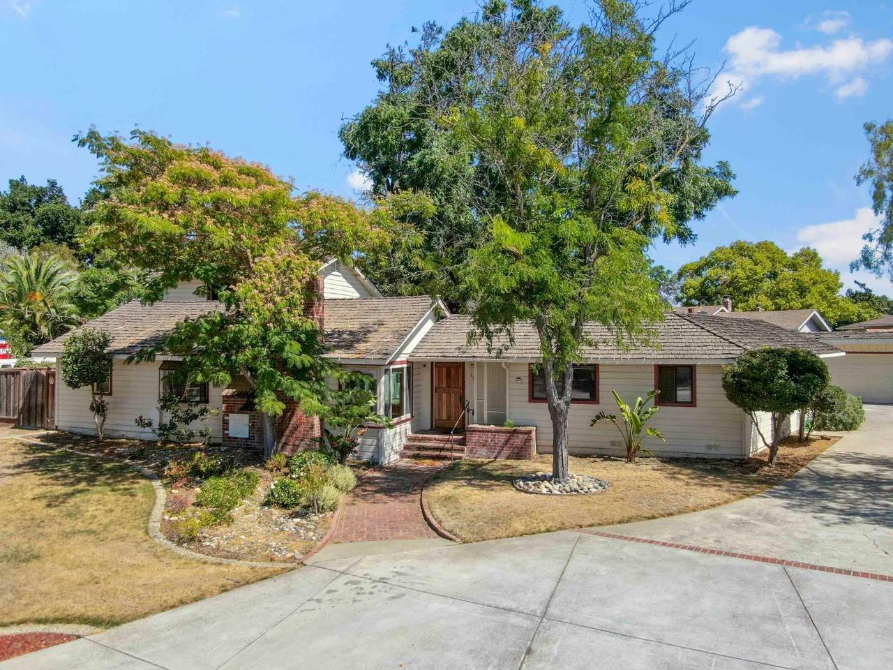876 Dry Creek Rd - Photo 1