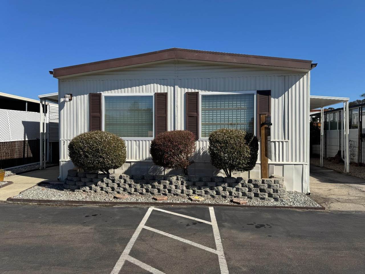 4425 Clares 7 - Photo 1