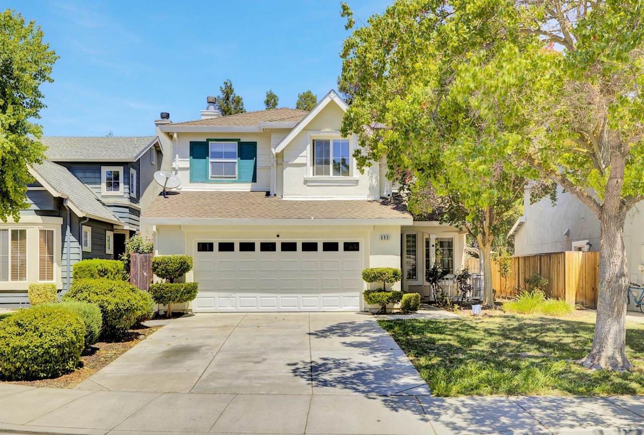 693 Nacomis Ct - Photo 1