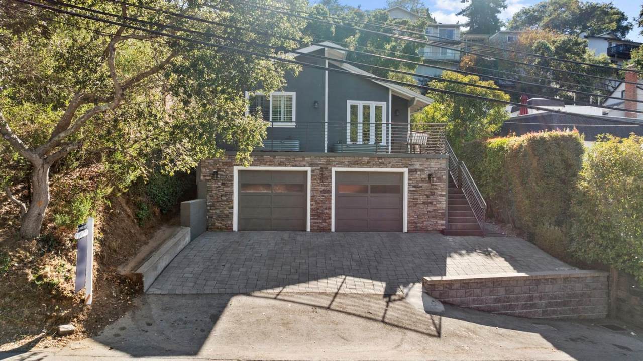 236 Windsor Dr - Photo 1