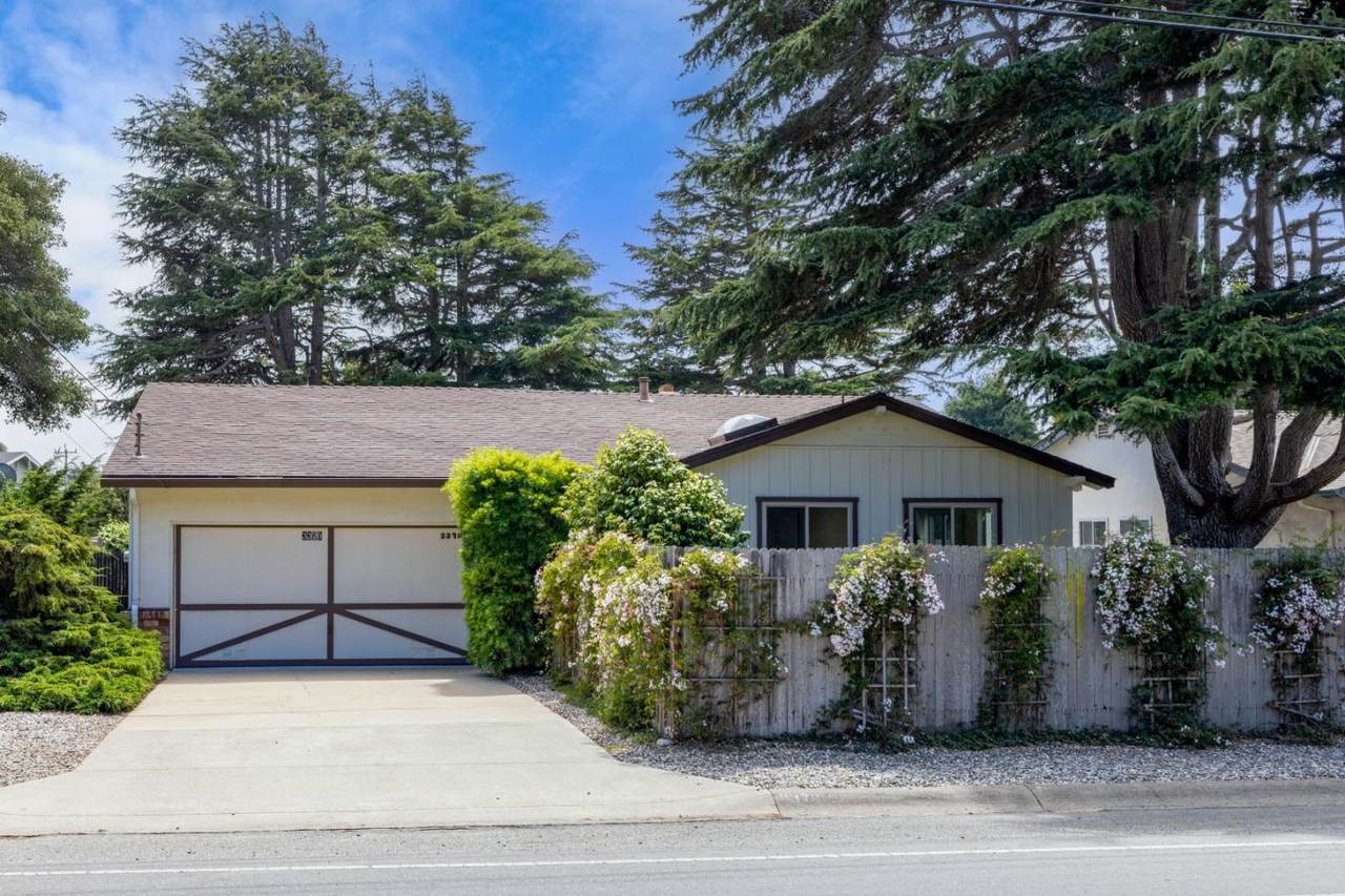 3370 Rio Rd - Photo 1