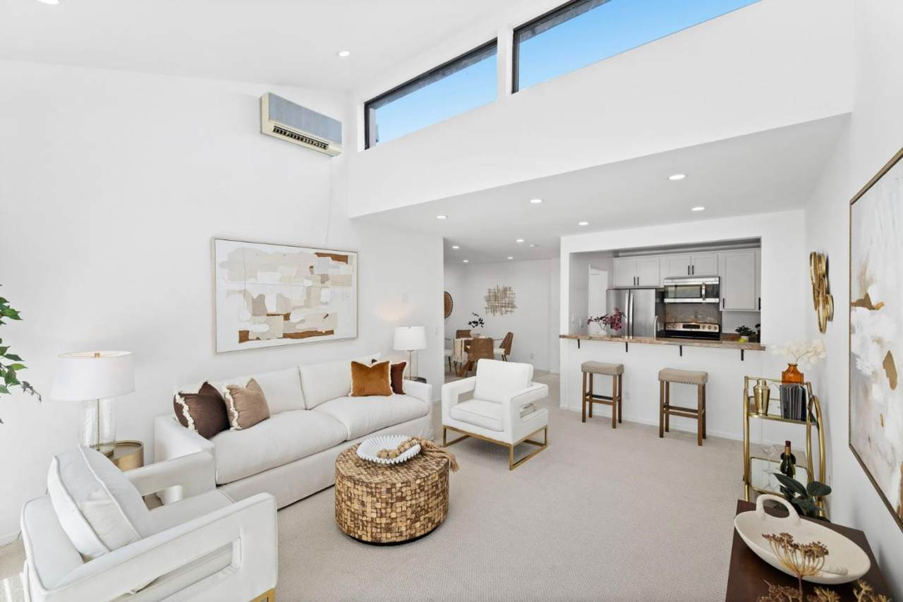 380 Vallejo Dr 321 - Photo 1