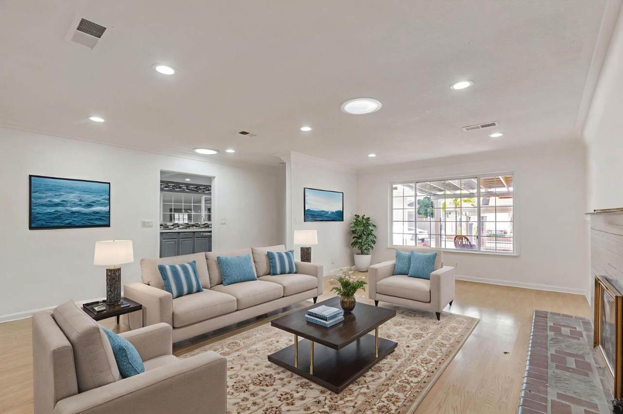 1087 Starlite Dr - Photo 1