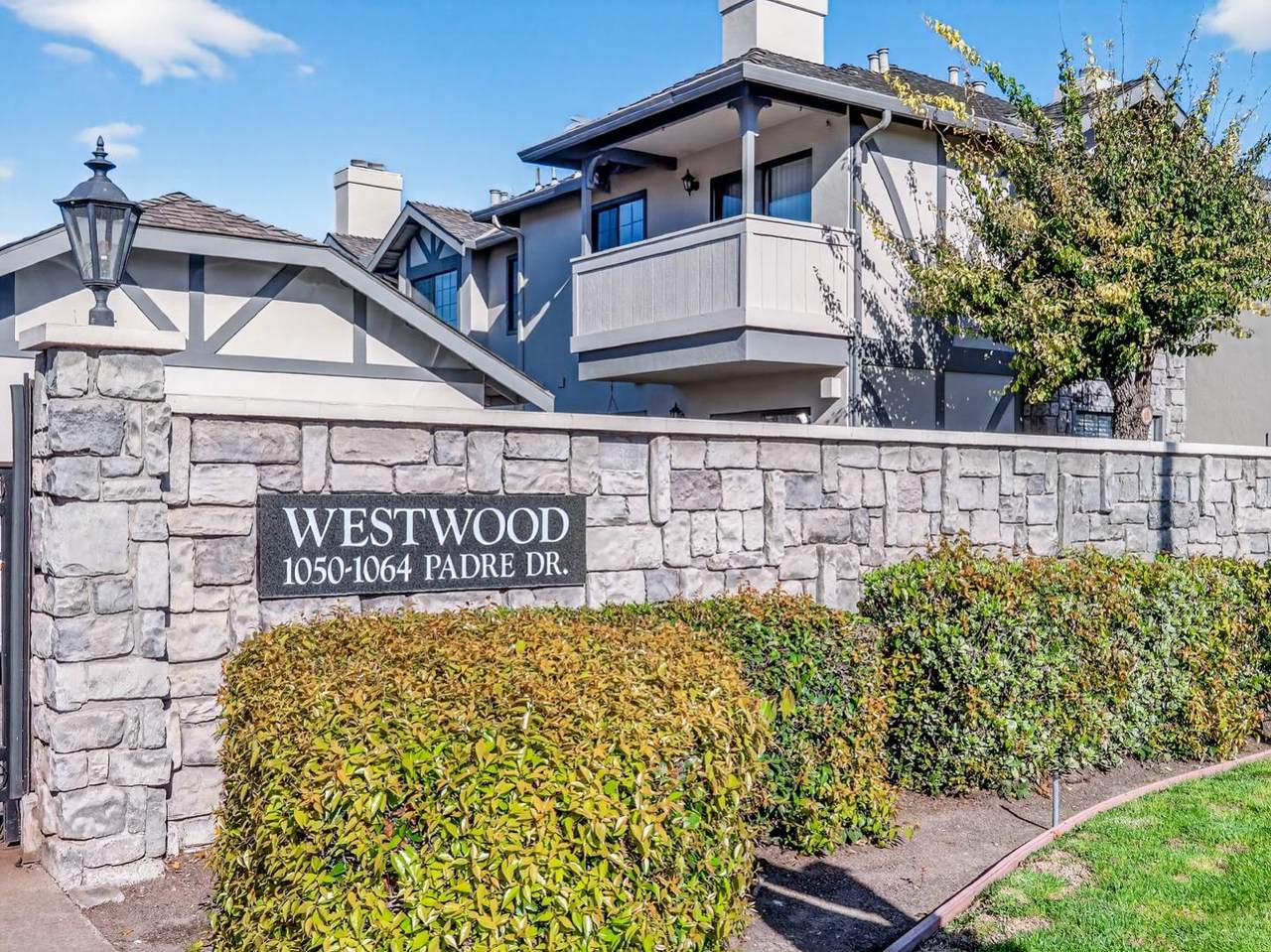 1056 Padre Dr 8 - Photo 1