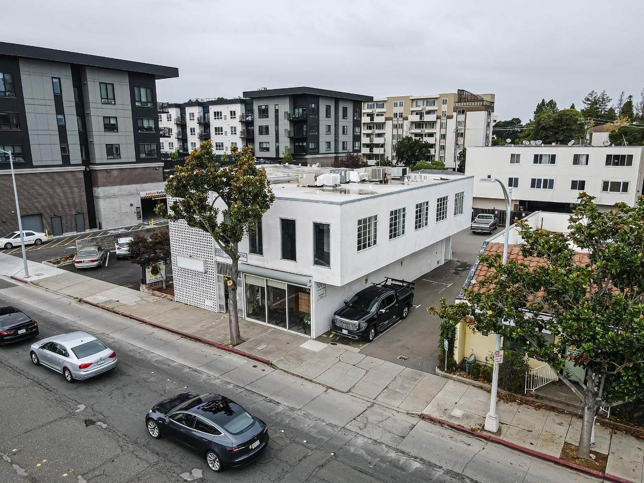 1260 A St 200 - Photo 1