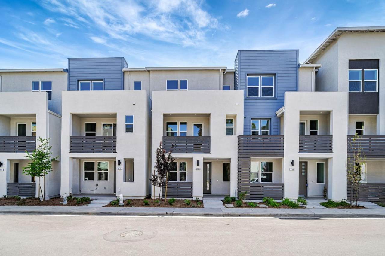 3108 Seashell Ter - Photo 1