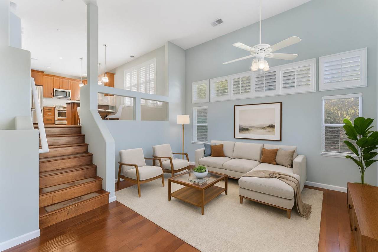 1720 Ocean St - Photo 1