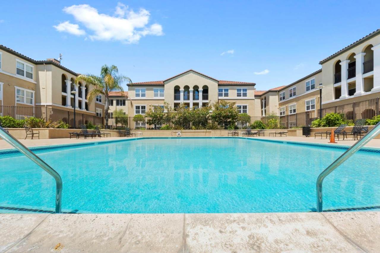 1883 Agnew Rd 325 - Photo 1