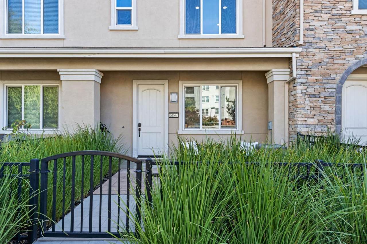 5886 Smoky Quartz Loop - Photo 1