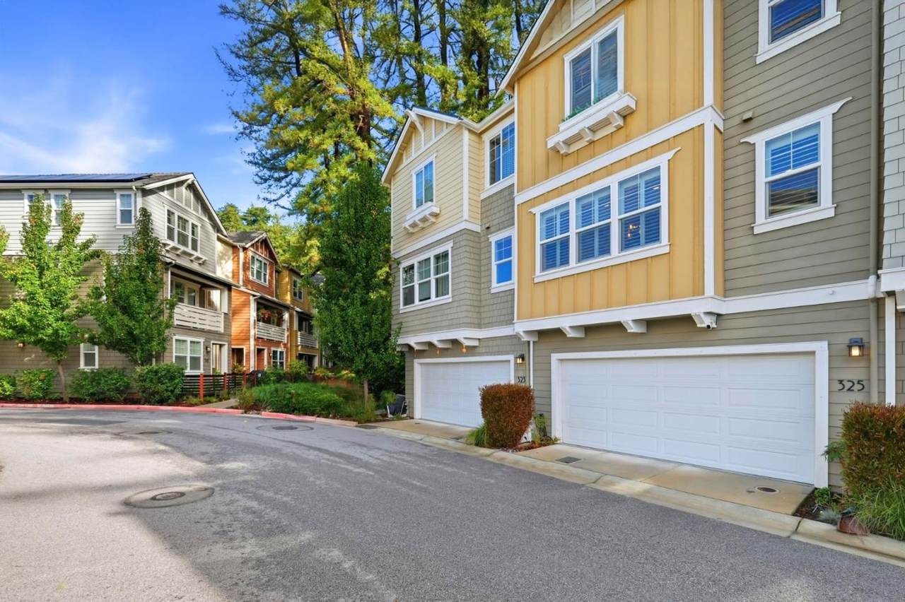 325 Skyforest Way - Photo 1