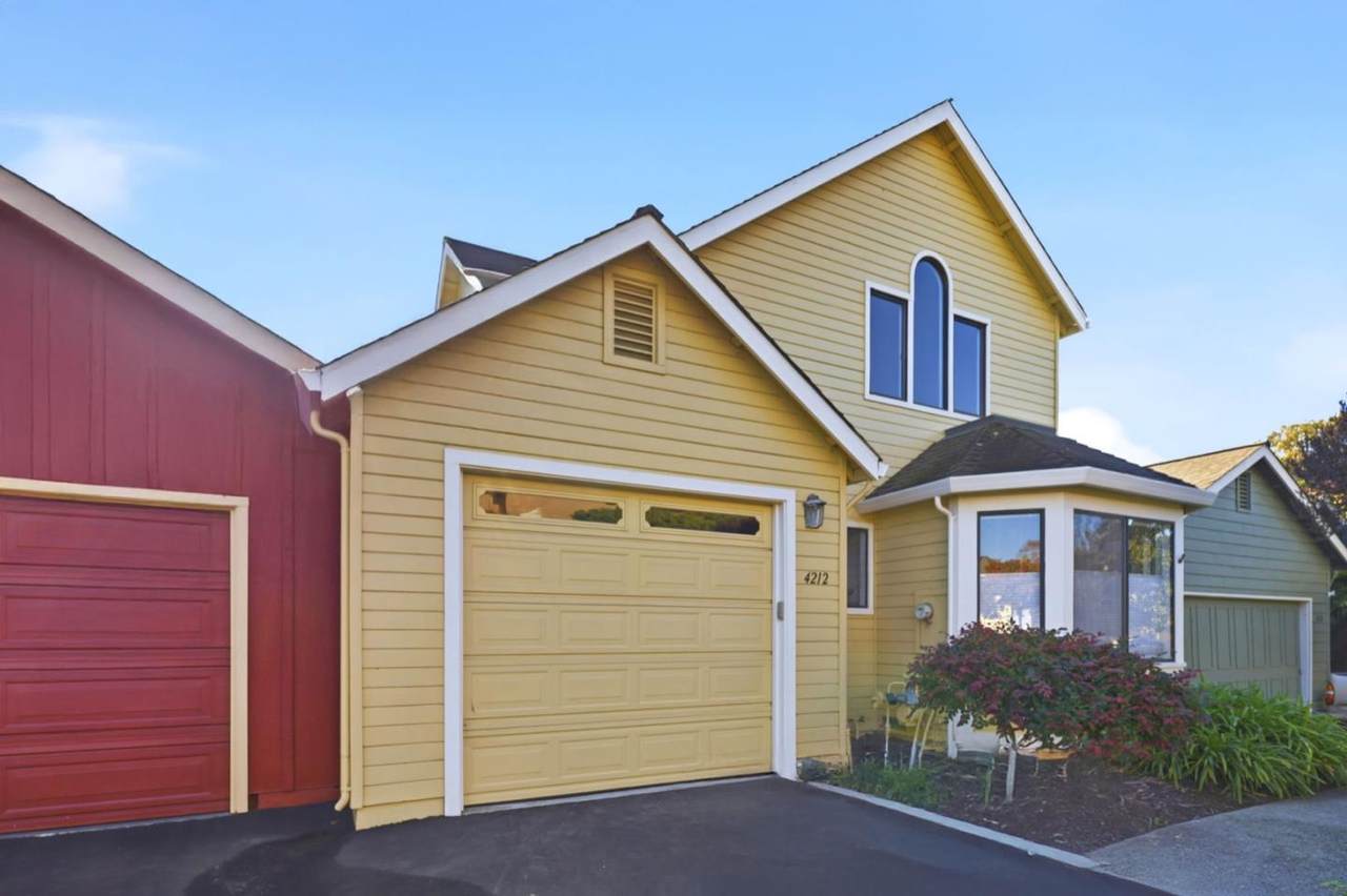 4212 Gull Cove Way - Photo 1