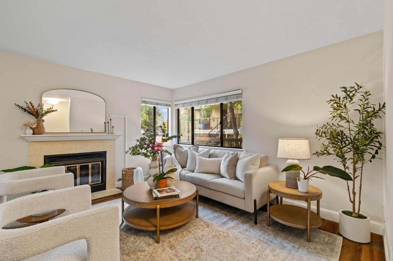 461 Northlake Dr 25 - Photo 1