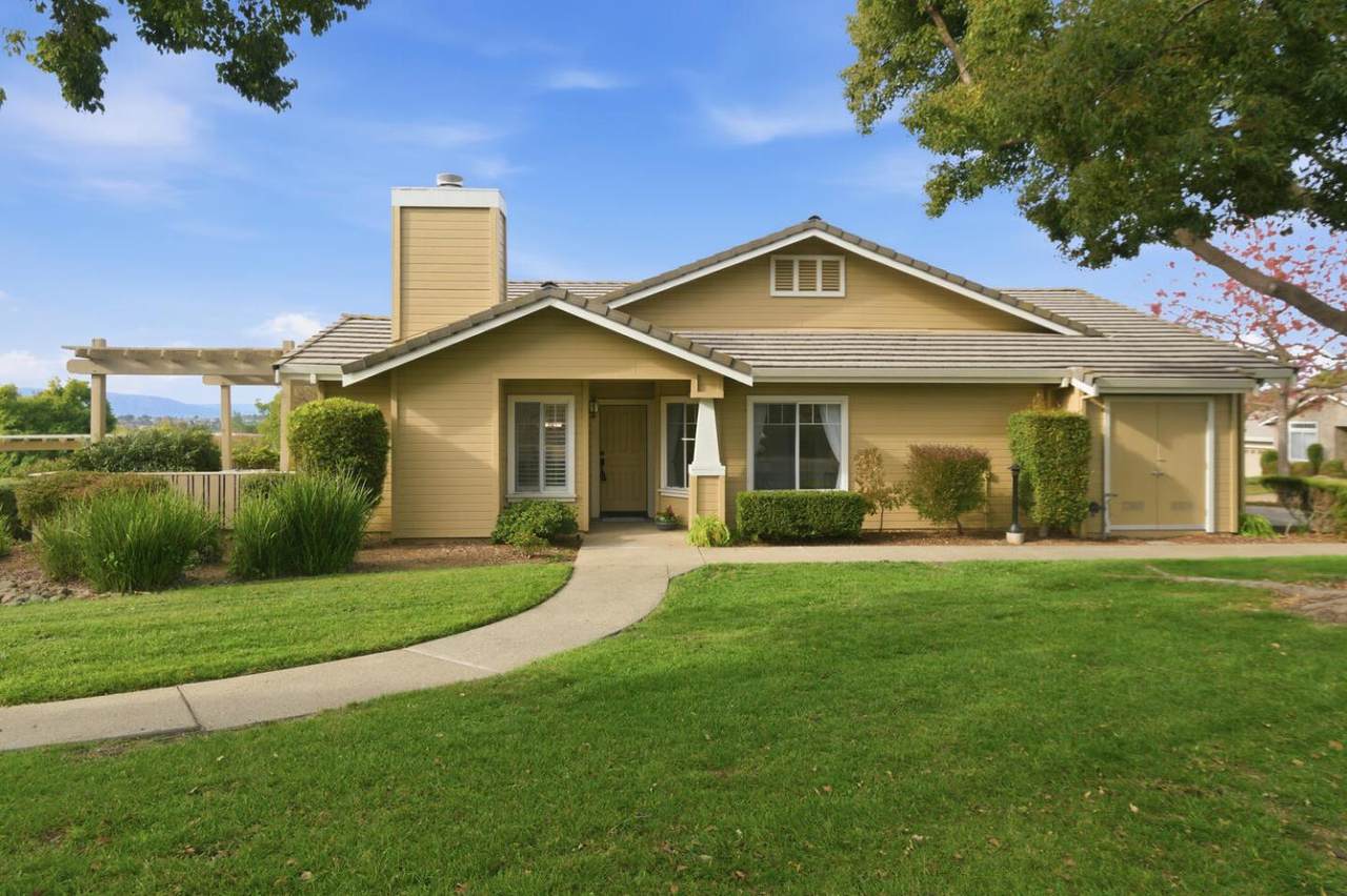 8682 French Oak Dr - Photo 1