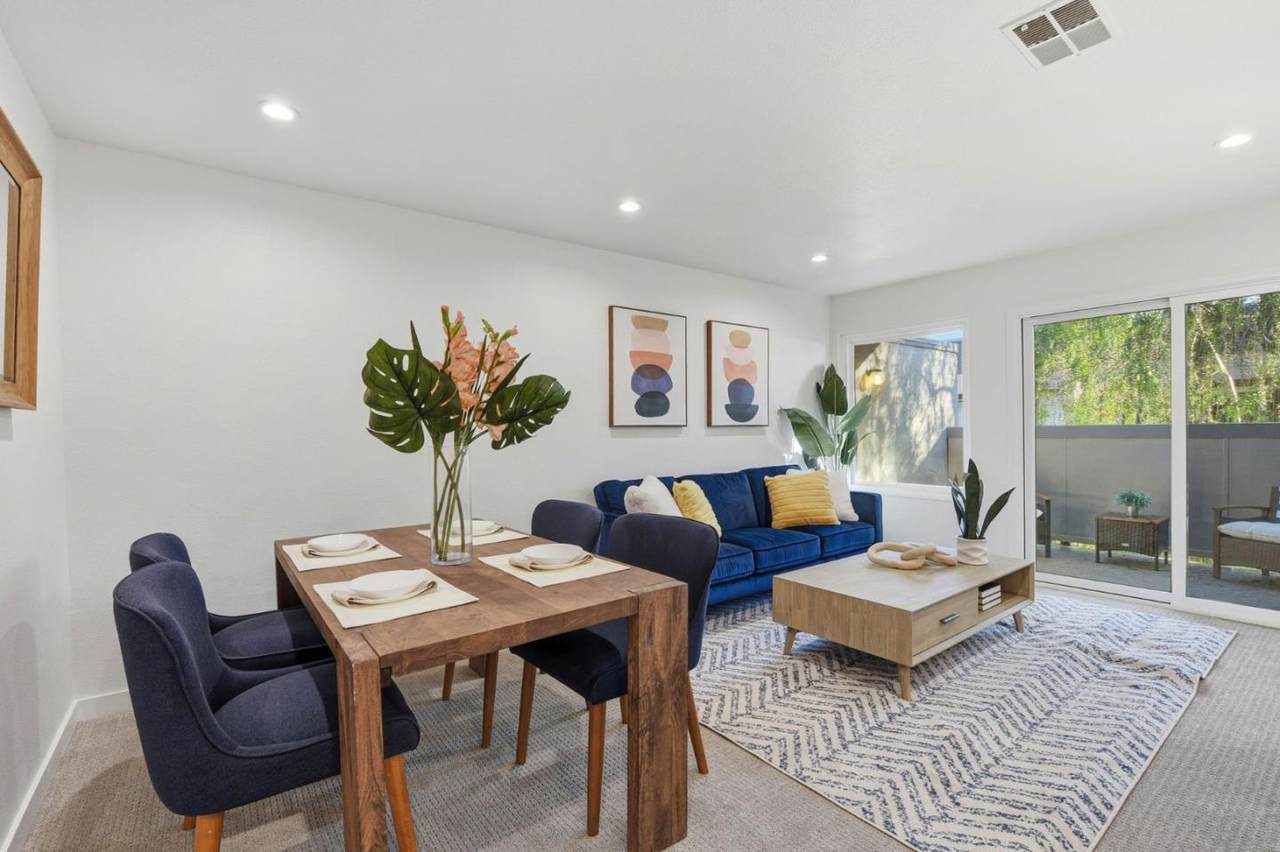 831 California Ave V - Photo 1