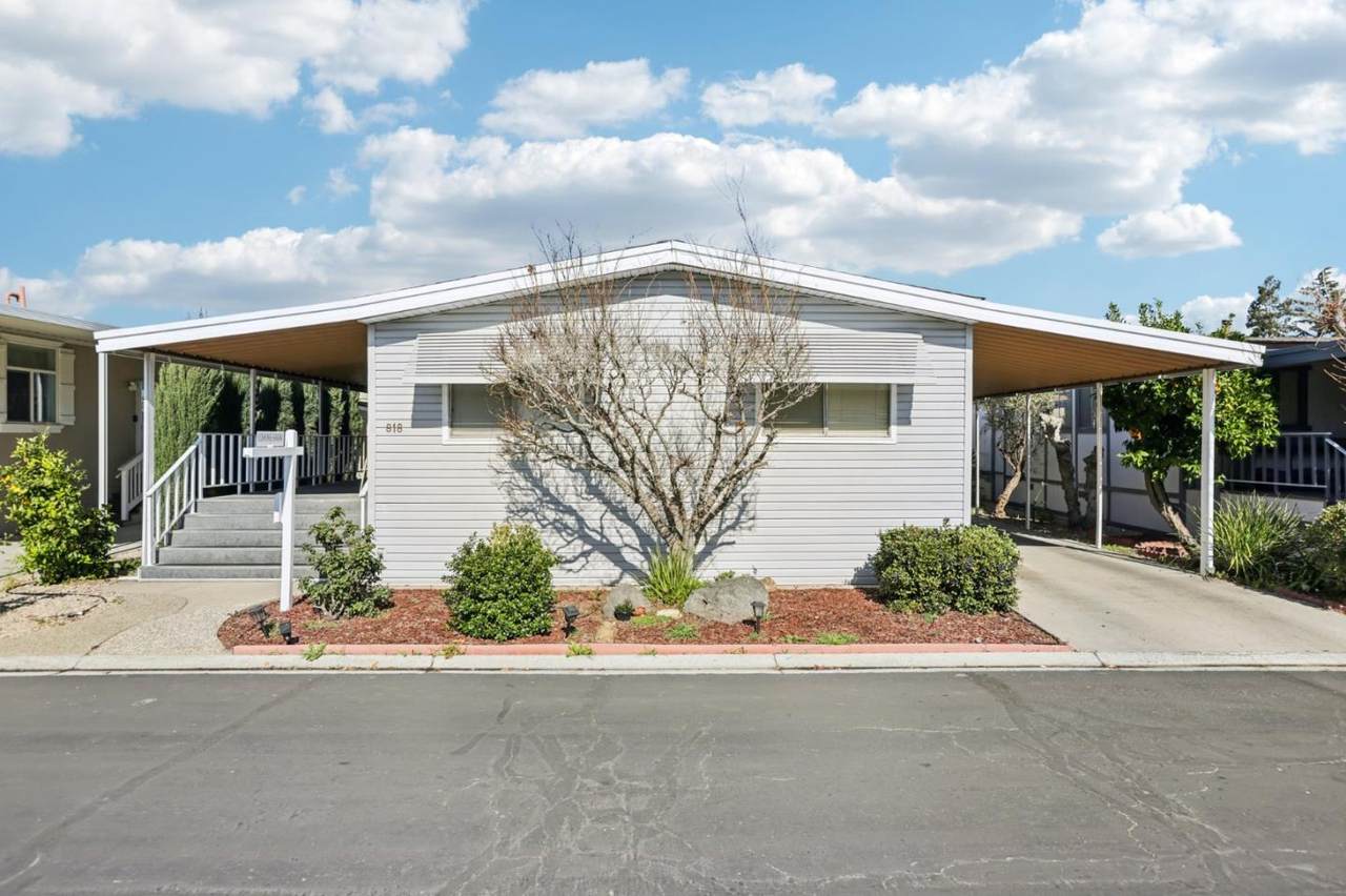 818 Villa Teresa Way 818 - Photo 1