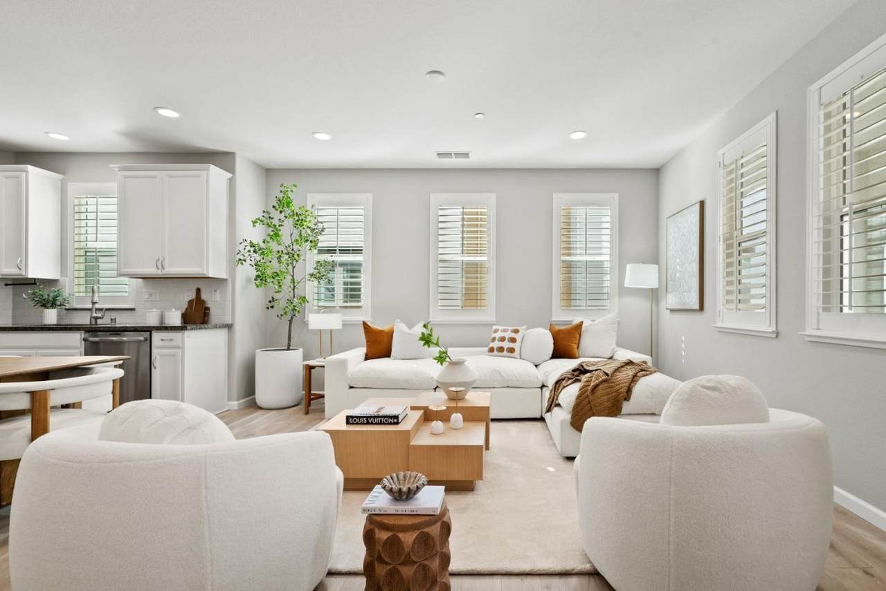 2726 Terni Ct 6 - Photo 1