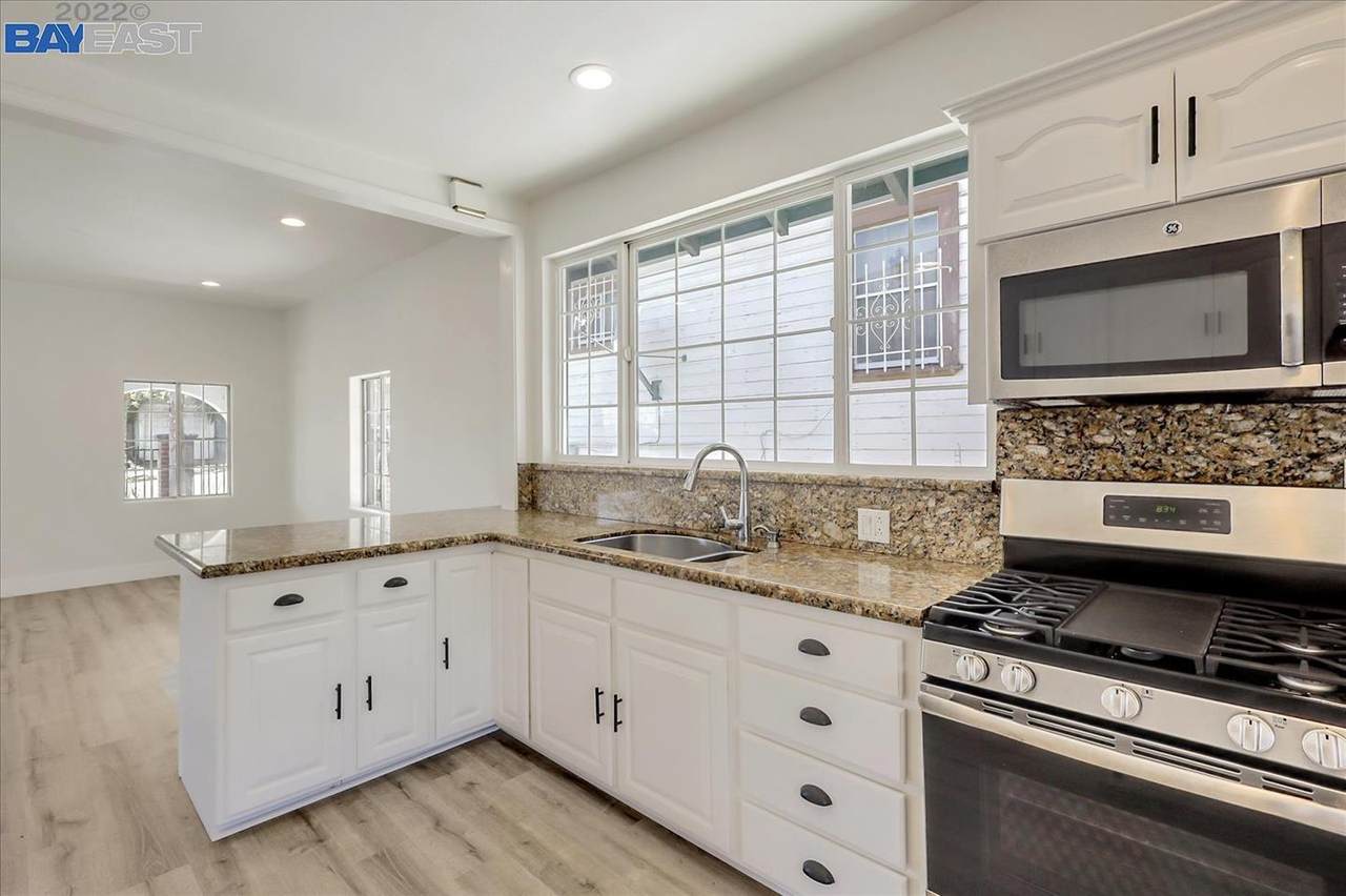 https://bt-photos.global.ssl.fastly.net/siliconv/orig_boomver_1_82034153-2.jpg