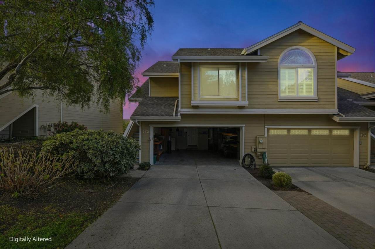 125 Arabian Way - Photo 1