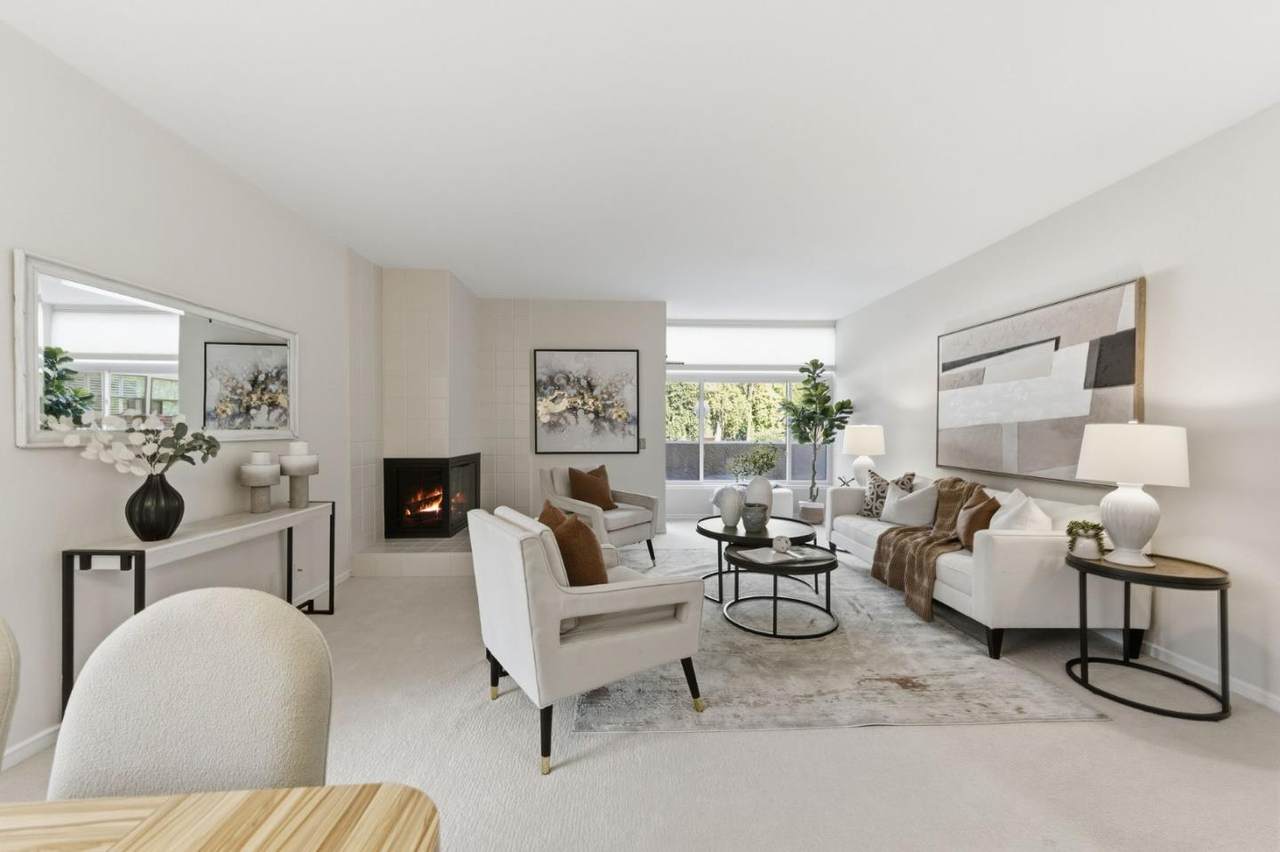 11 Hayward Ave 1009 - Photo 1