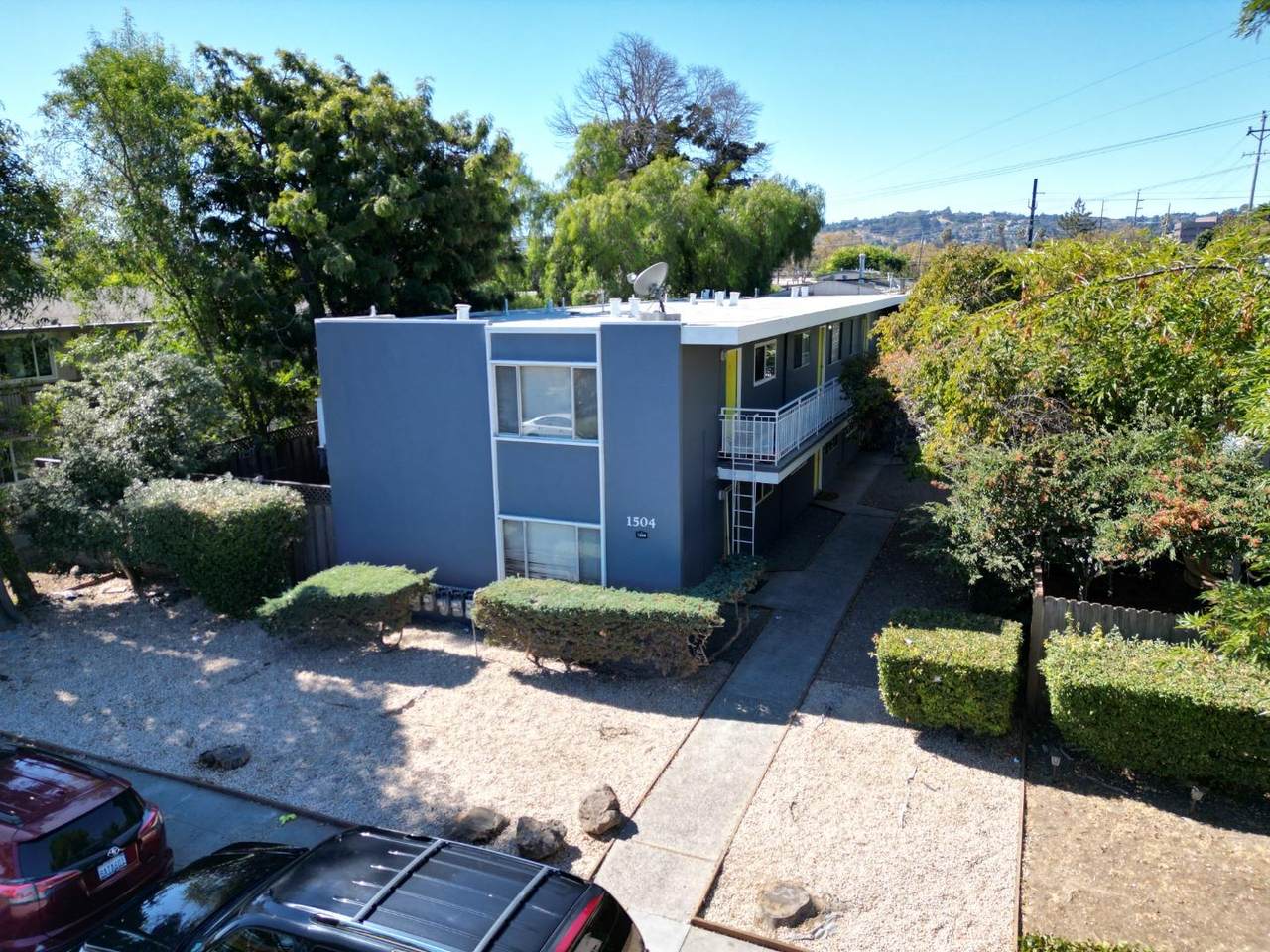 1504 Claremont St - Photo 1