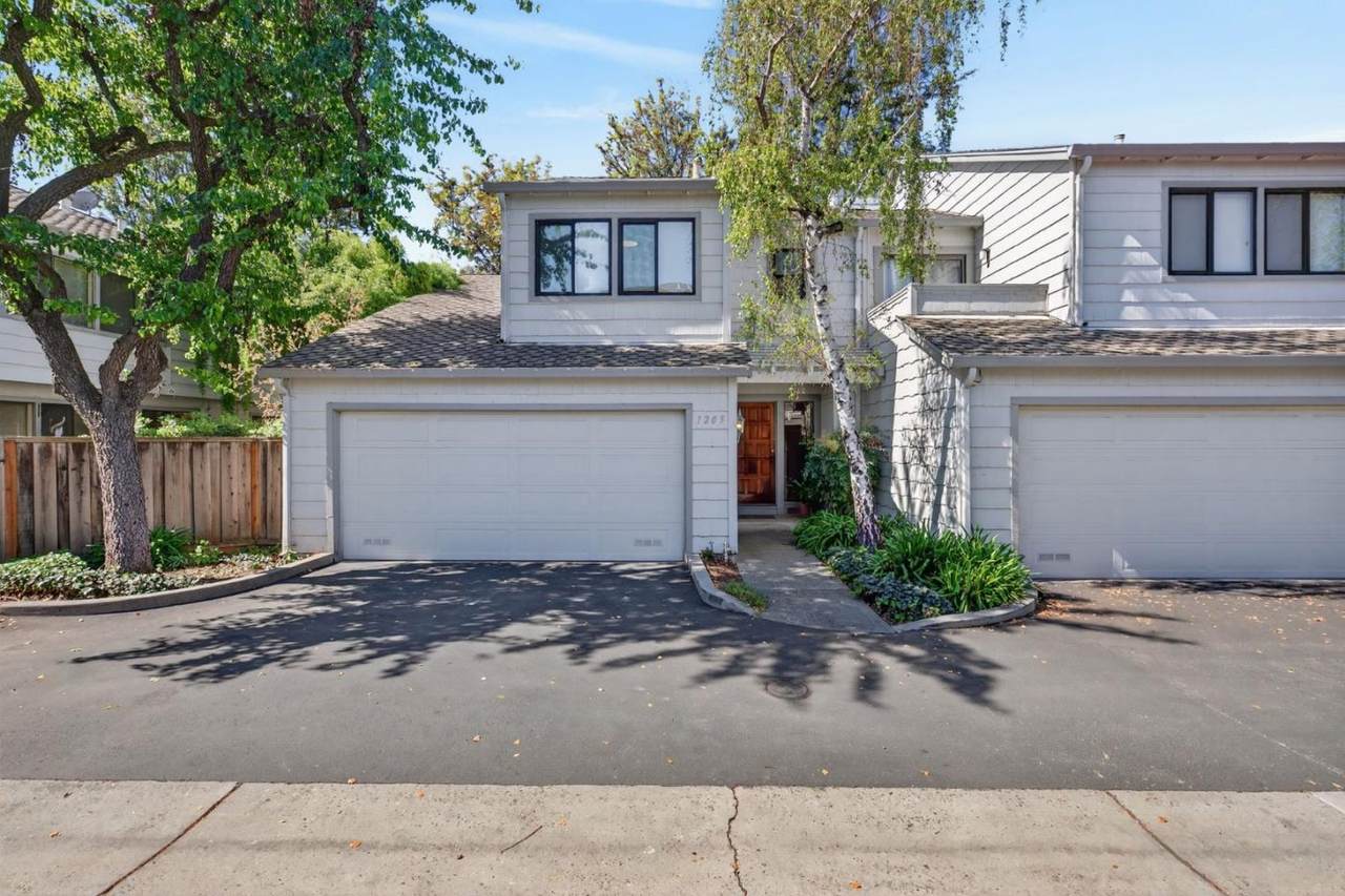 1205 Sierra Village Way - Photo 1