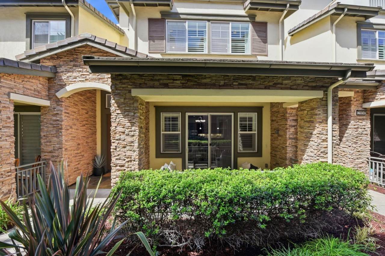 2806 Paseo Ln - Photo 1