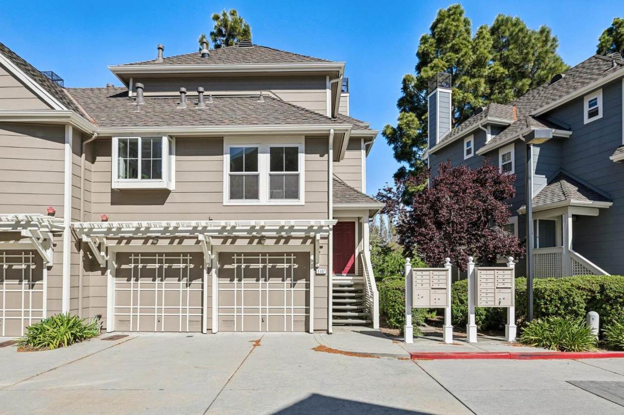 1107 Outrigger Ln - Photo 1