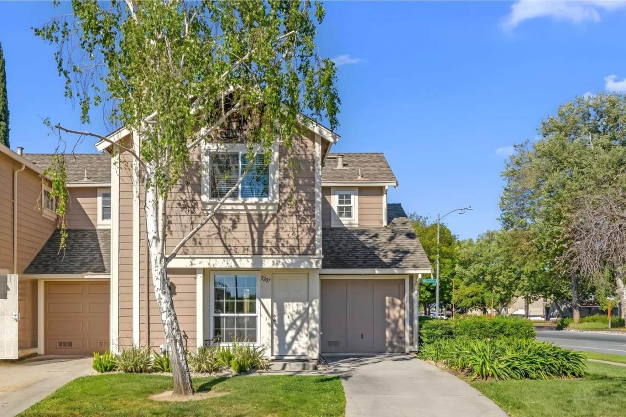 5207 Jacana Ln - Photo 1