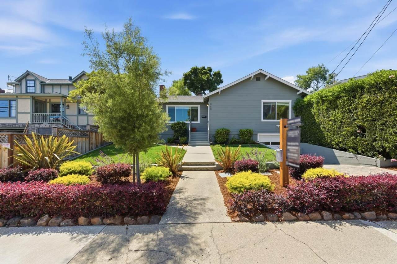 948 Alameda - Photo 1