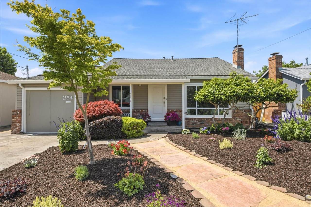 254 Nimitz Ave - Photo 1