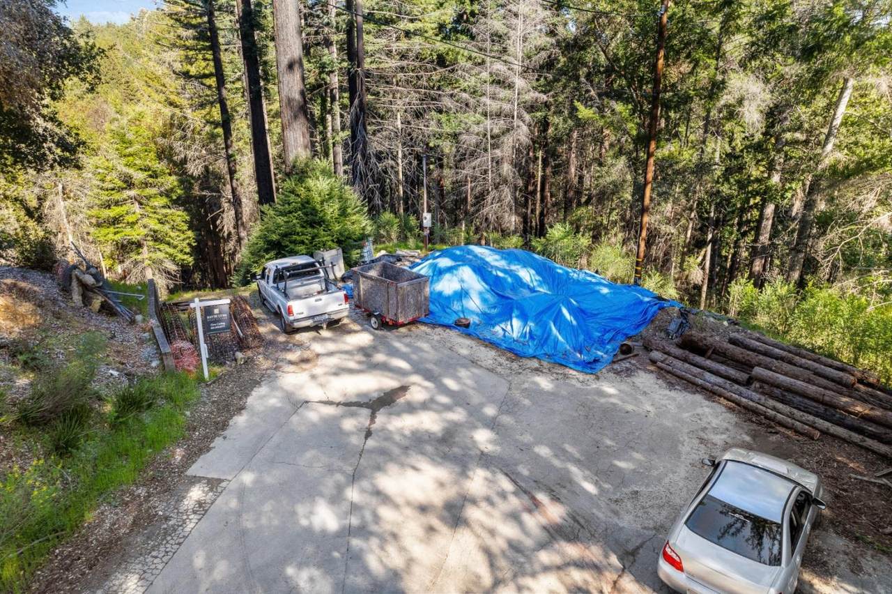 340 Everest Dr - Photo 1