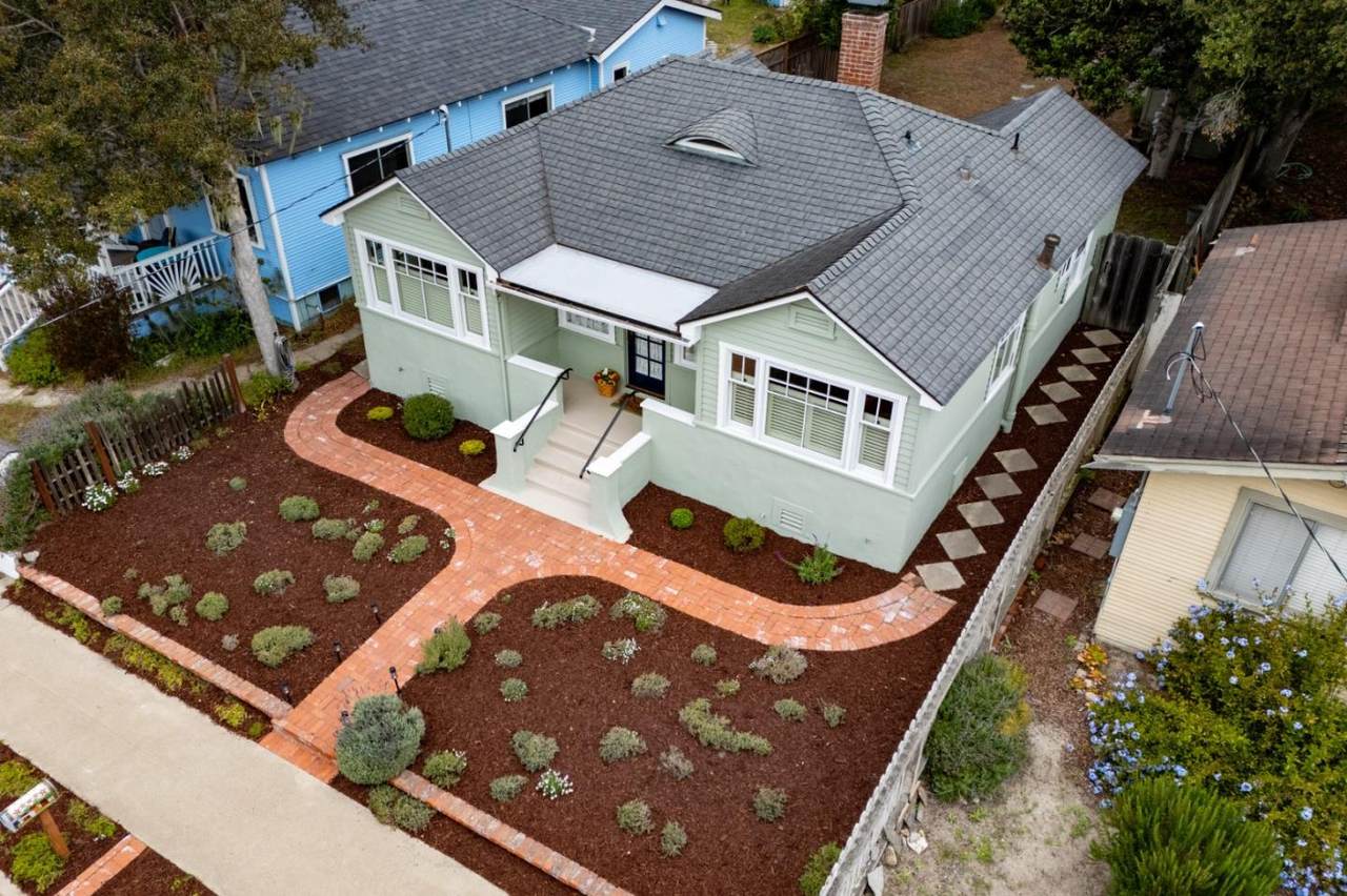 416 Sinex Ave - Photo 1