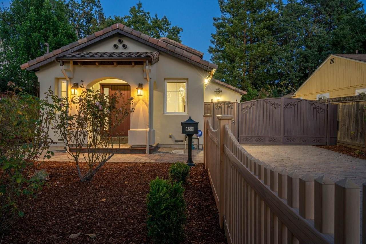 455 Margarita Ave - Photo 1
