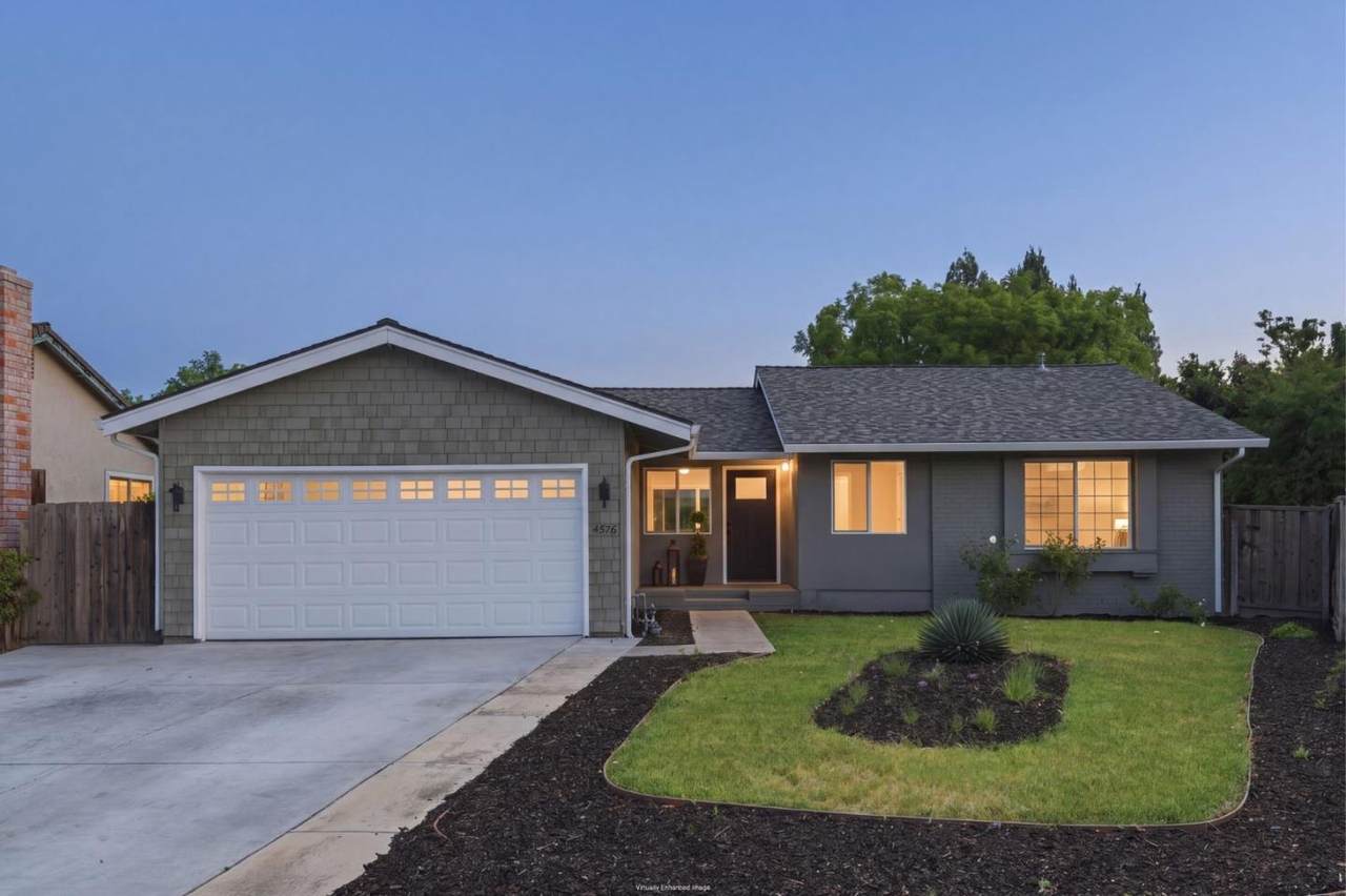 4576 Jonquil Dr - Photo 1