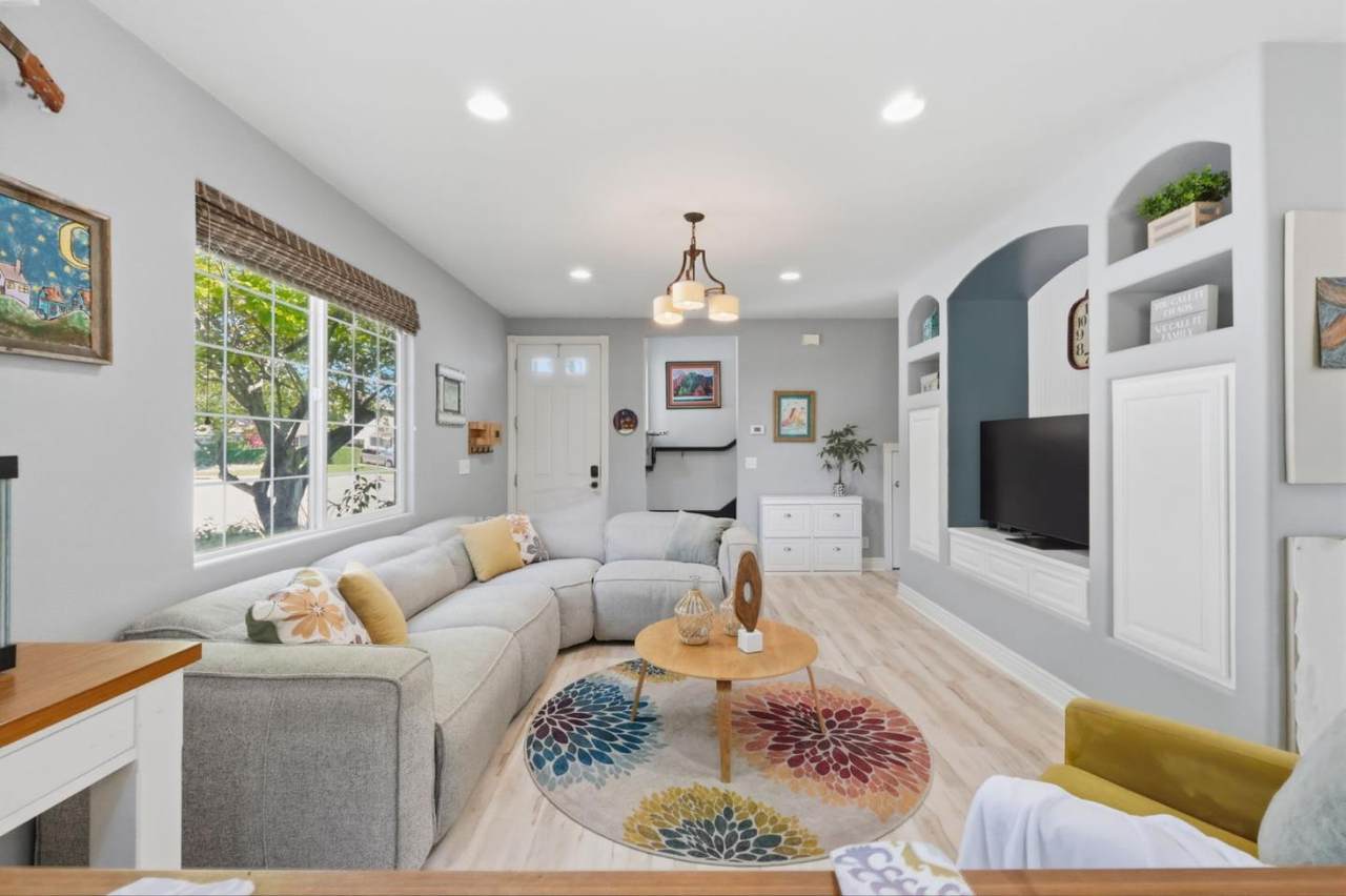 17765 Calle Hermosa - Photo 1